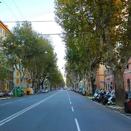 L'Amande Apartment Genoa Bagian luar foto