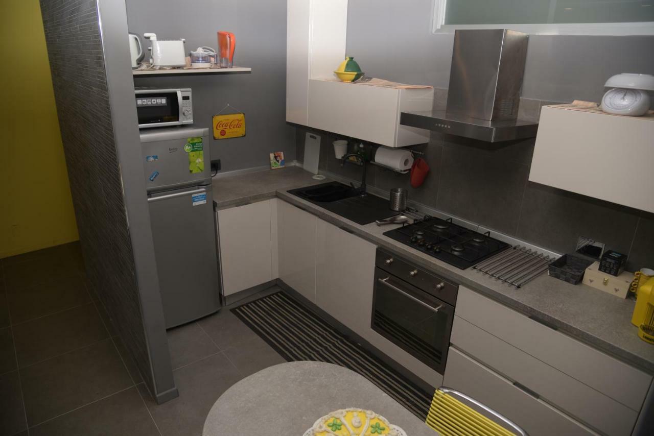 L'Amande Apartment Genoa Bagian luar foto